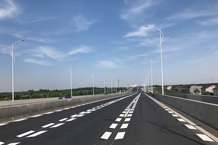 道路縱（zòng）向減速標線（xiàn）