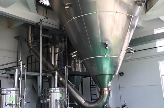 噴（pēn）霧（wù）幹燥機